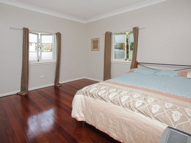 45 Trafalgar Street, Morningside QLD 4170
