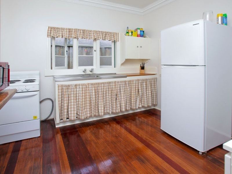 45 Trafalgar Street, Morningside QLD 4170