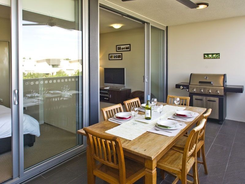 27/18 Riverbend Place, Bulimba QLD 4171