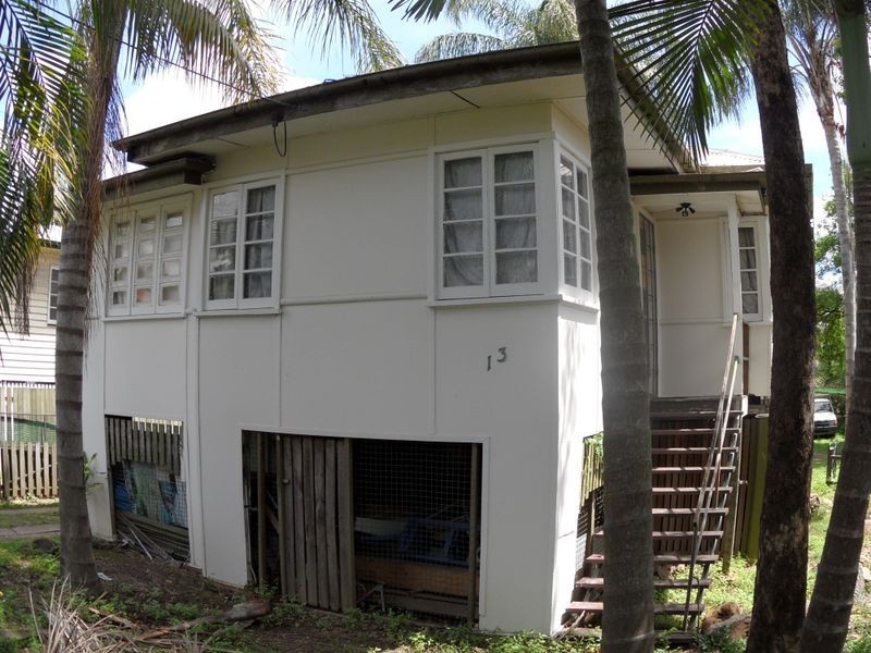 13 Balmoral Street, Hawthorne QLD 4171