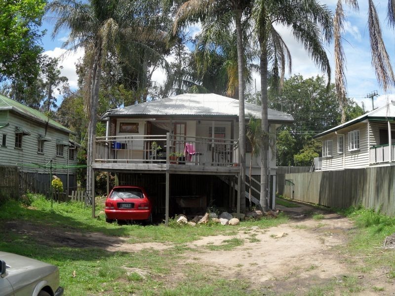 13 Balmoral Street, Hawthorne QLD 4171