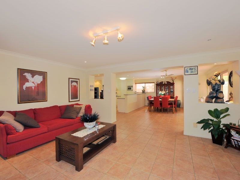 135 Coutts Street, Bulimba QLD 4171