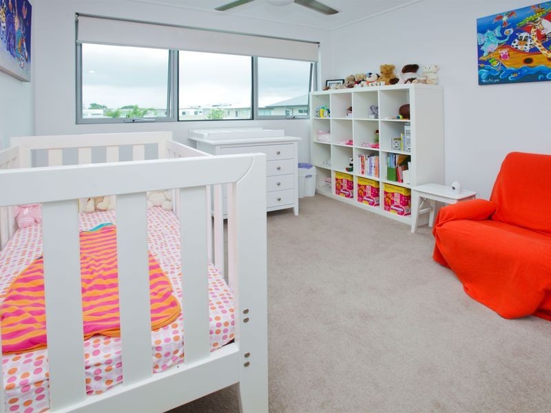 223/16 Waterline Crescent, Bulimba QLD 4171