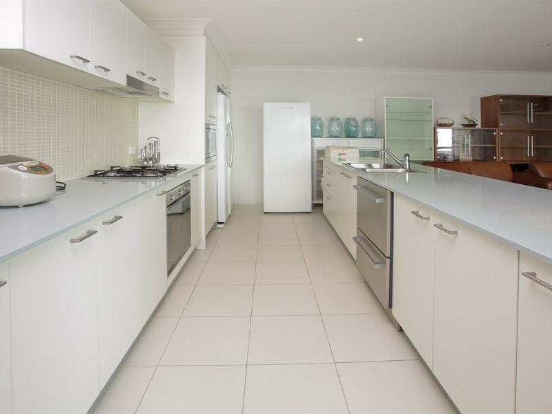 36 Village Circuit, Murarrie QLD 4172