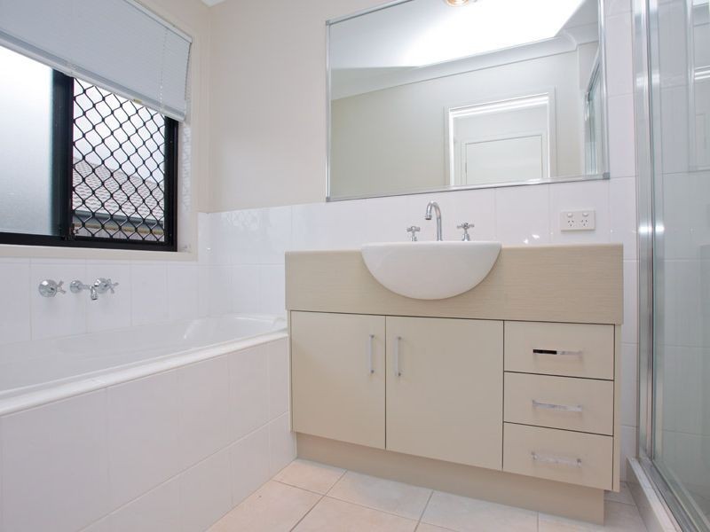 7 Ashmore Close, Marsden QLD 4132