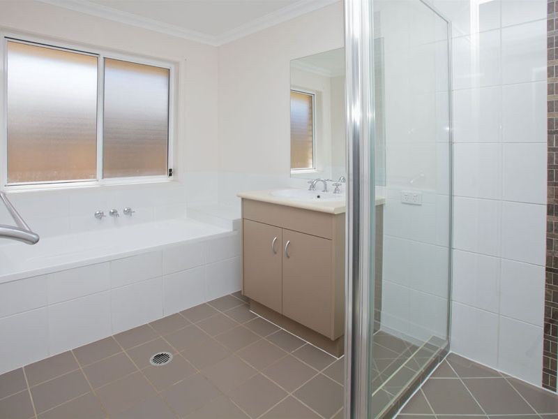 2 Bishop Court, Lawnton QLD 4501