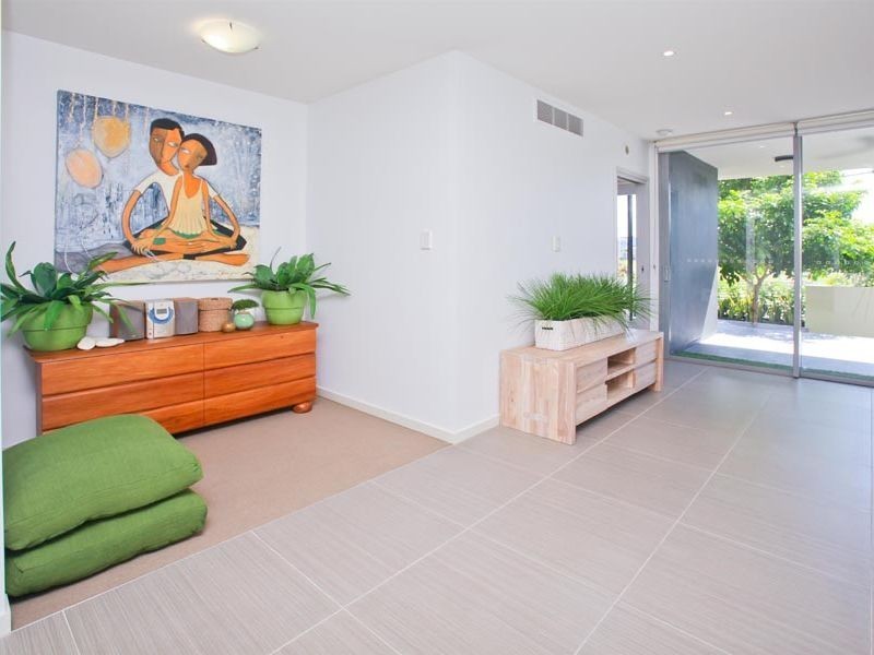 4/70 Love Street, Bulimba QLD 4171