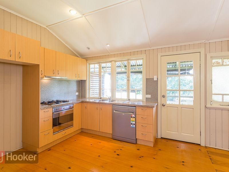 144 Hawthorne Road, Hawthorne QLD 4171