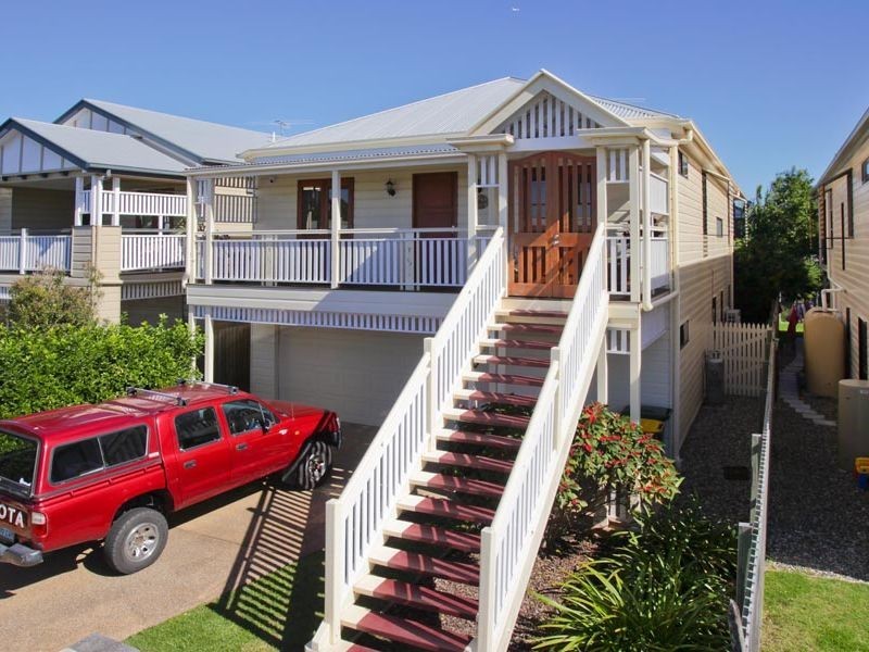 62 Banya Street, Bulimba QLD 4171