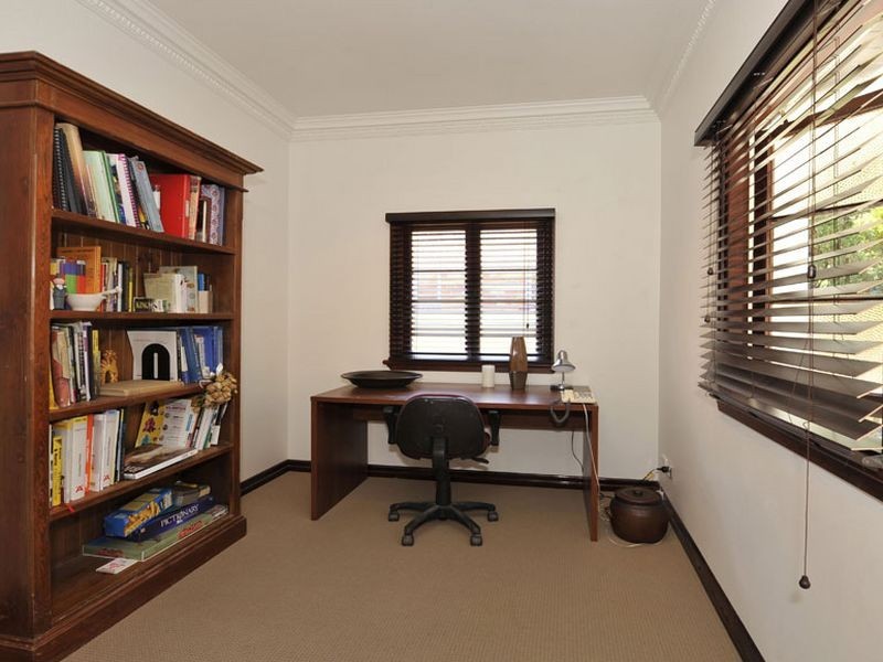 138 Victoria Street, Morningside QLD 4170