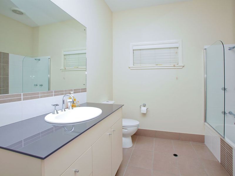 79 Nordenfeldt Road, Cannon Hill QLD 4170