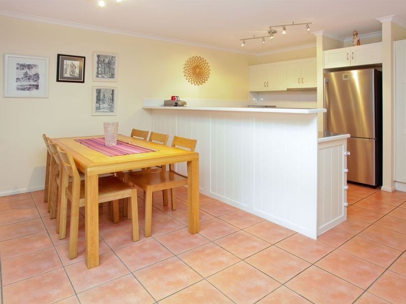 3/270 Riding Road, Balmoral QLD 4171