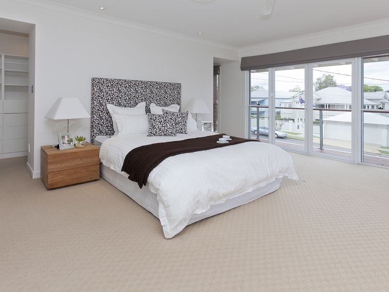 63 Lindsay Street, Hawthorne QLD 4171