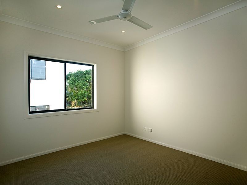 2/58 Moore Street, Morningside QLD 4170