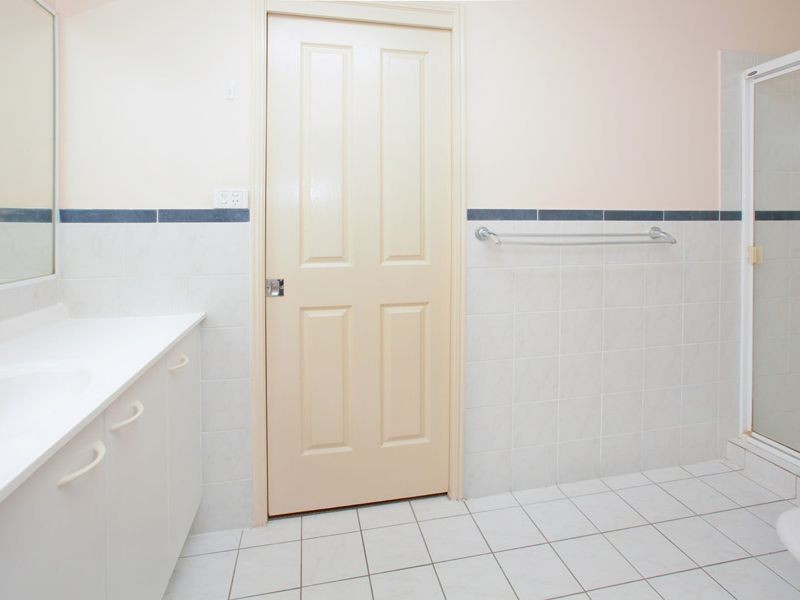 4/17 Hubert Street, Woolloongabba QLD 4102