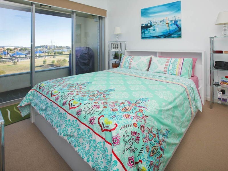 36/18 Riverbend Place, Bulimba QLD 4171