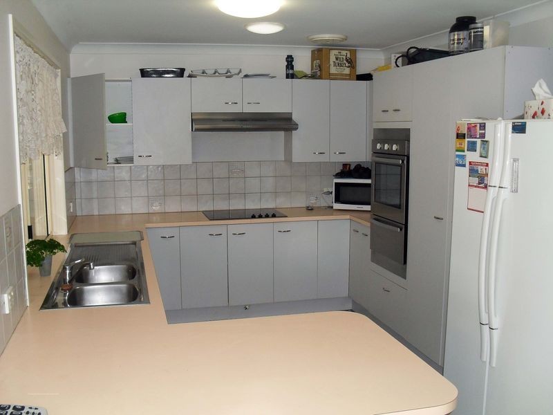 8 Colburn Street, Cleveland QLD 4163