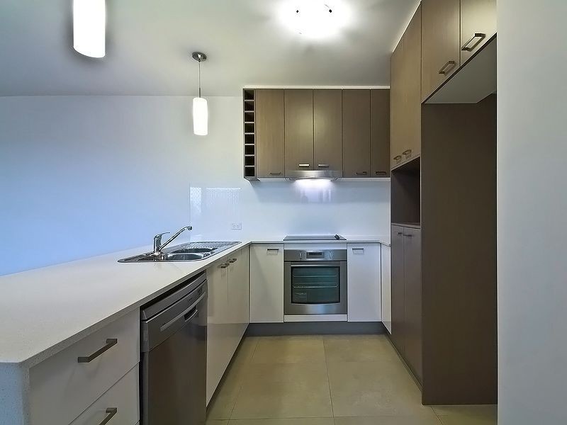 6/28 Adelaide Street, Carina QLD 4152