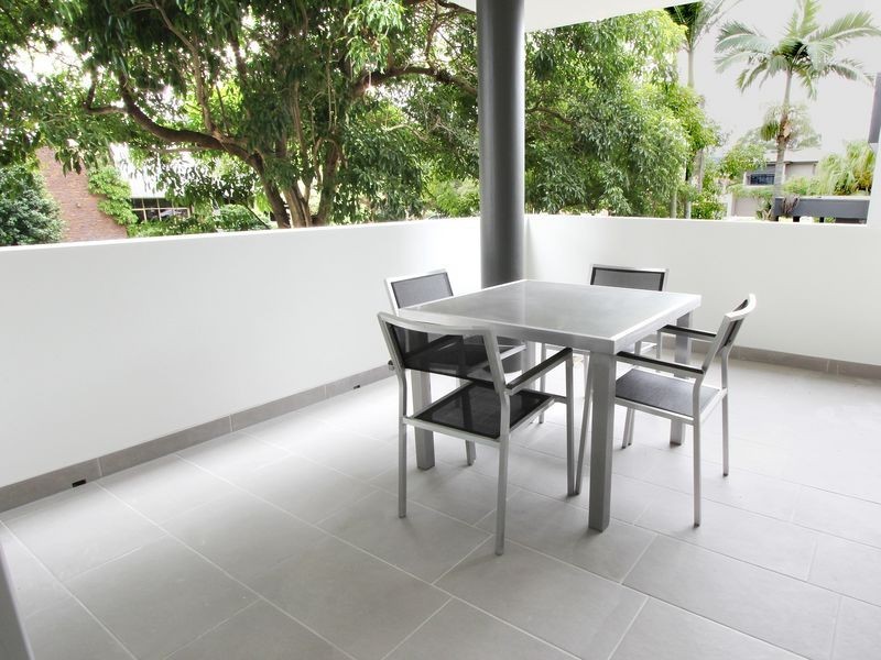 12 Barramul Street, Bulimba QLD 4171