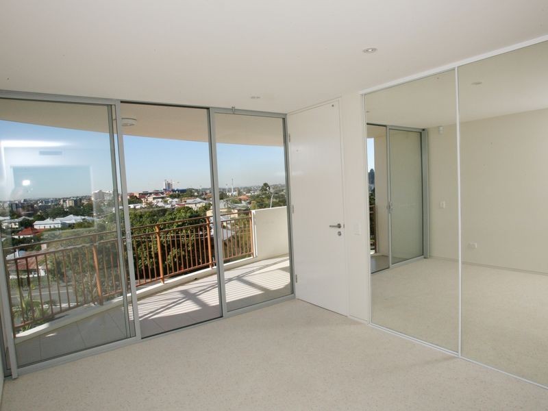 196 Dornoch Terrace, Highgate Hill QLD 4101