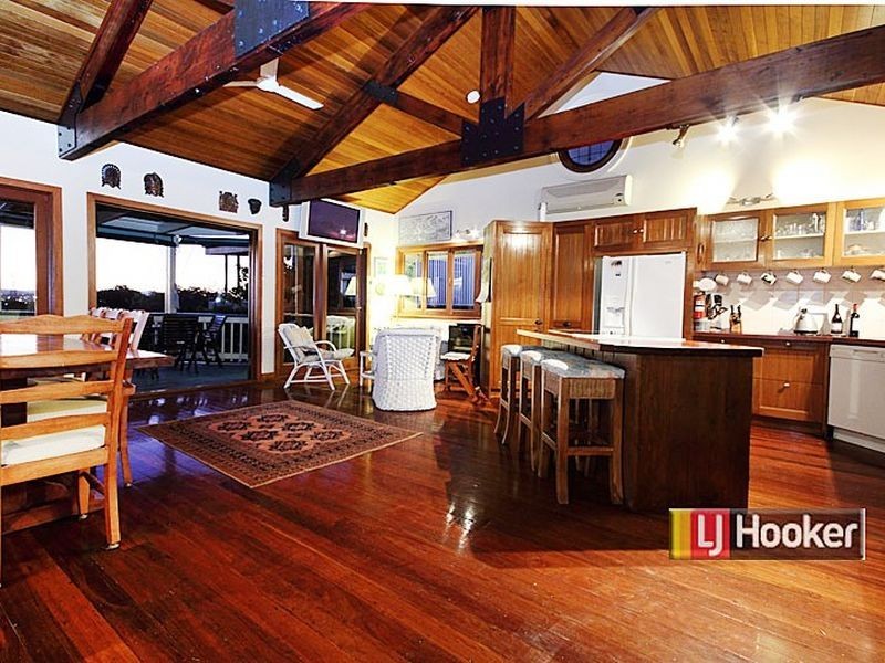 33 Wambool Street, Bulimba QLD 4171