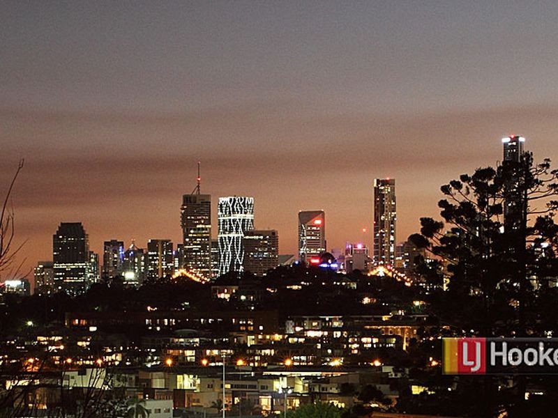 33 Wambool Street, Bulimba QLD 4171