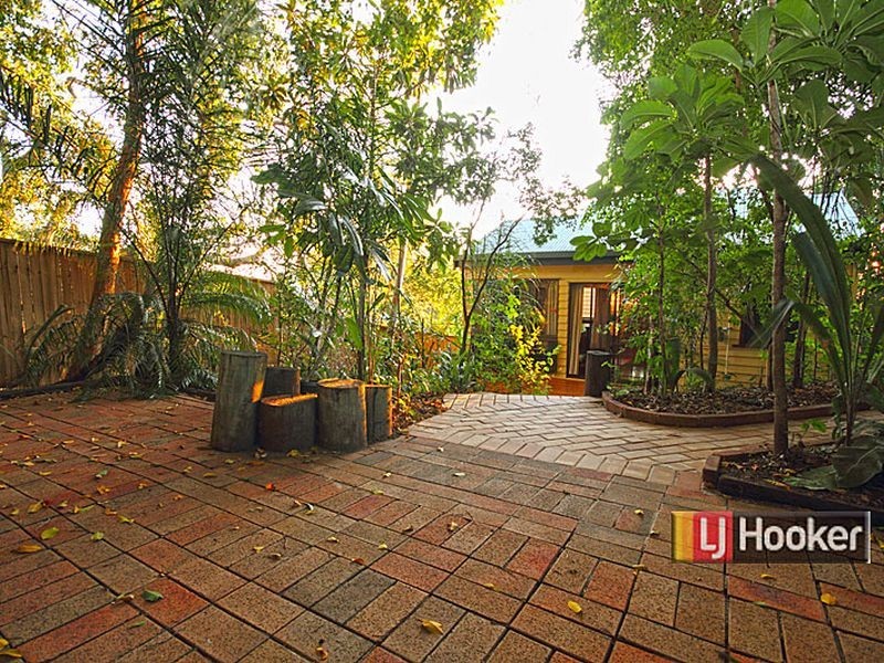 33 Wambool Street, Bulimba QLD 4171