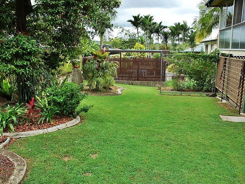 14 Linfield Street, Mansfield QLD 4122