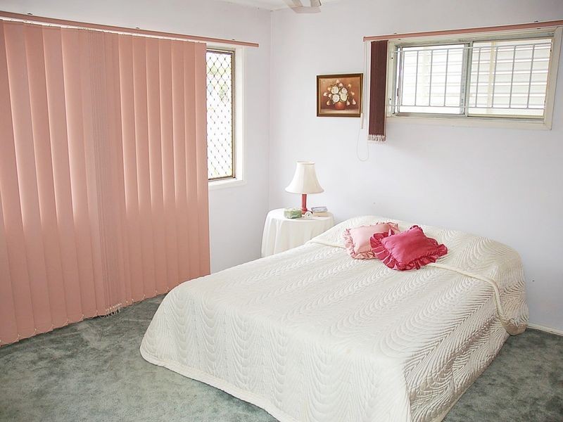 14 Linfield Street, Mansfield QLD 4122