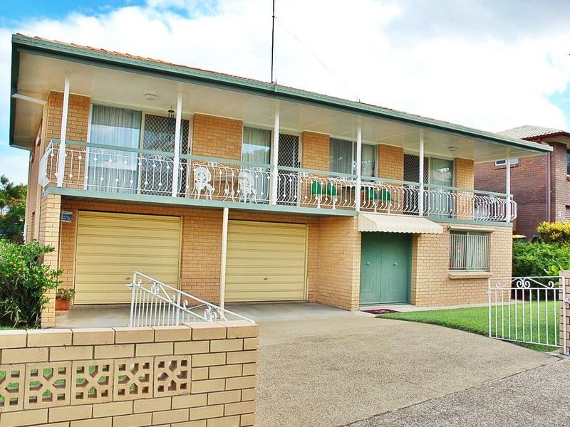 15 Bluebell  Street, Mansfield QLD 4122