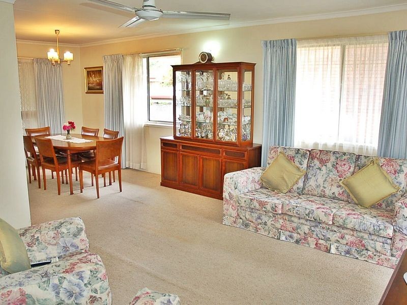 15 Bluebell  Street, Mansfield QLD 4122