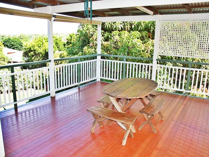 15 Bluebell  Street, Mansfield QLD 4122