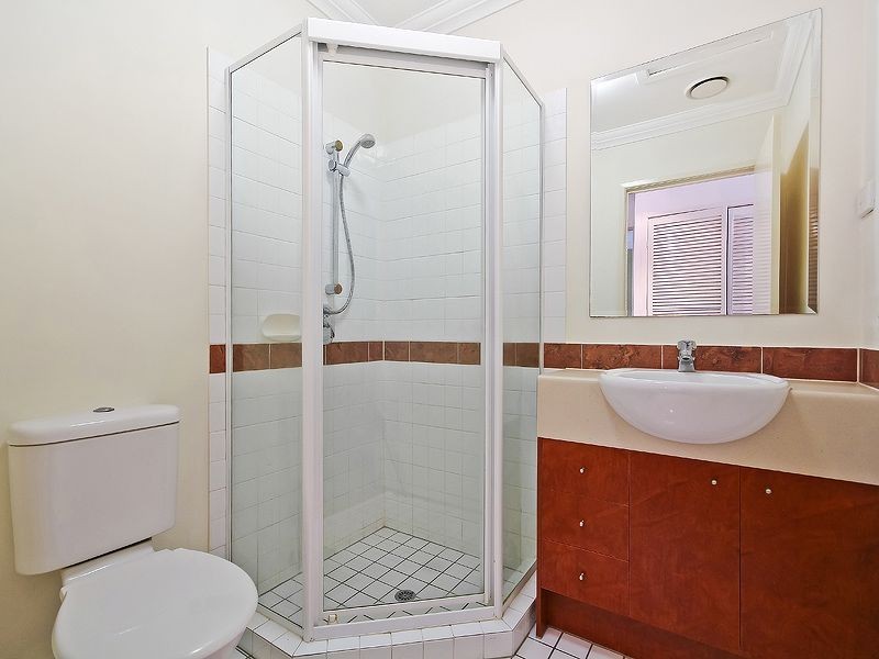 1/114 Pashen Street, Morningside QLD 4170