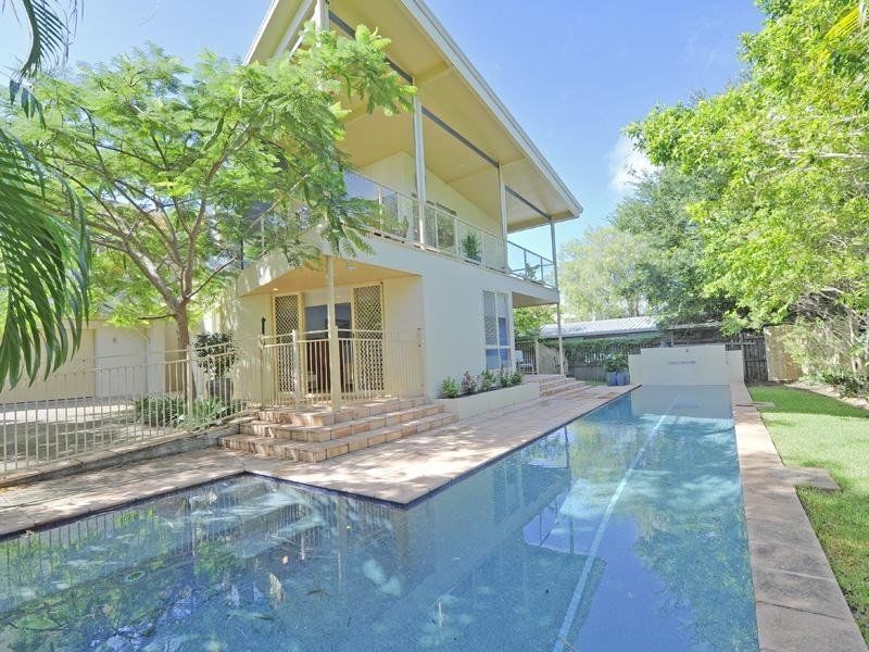 67 Henderson Street, Bulimba QLD 4171