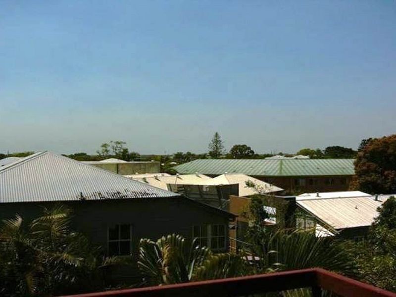 Clayfield QLD 4011