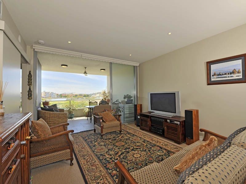 21/18 Riverbend Place, Bulimba QLD 4171