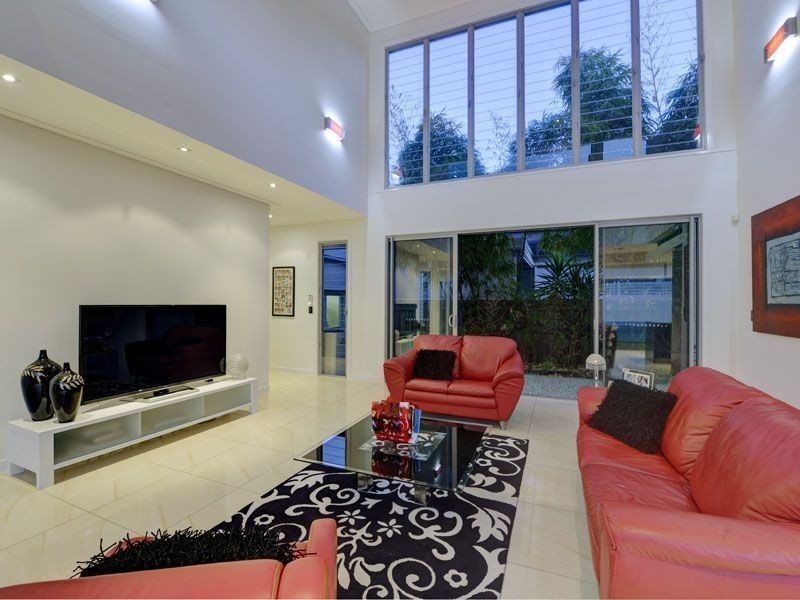 32 Banya Street, Bulimba QLD 4171