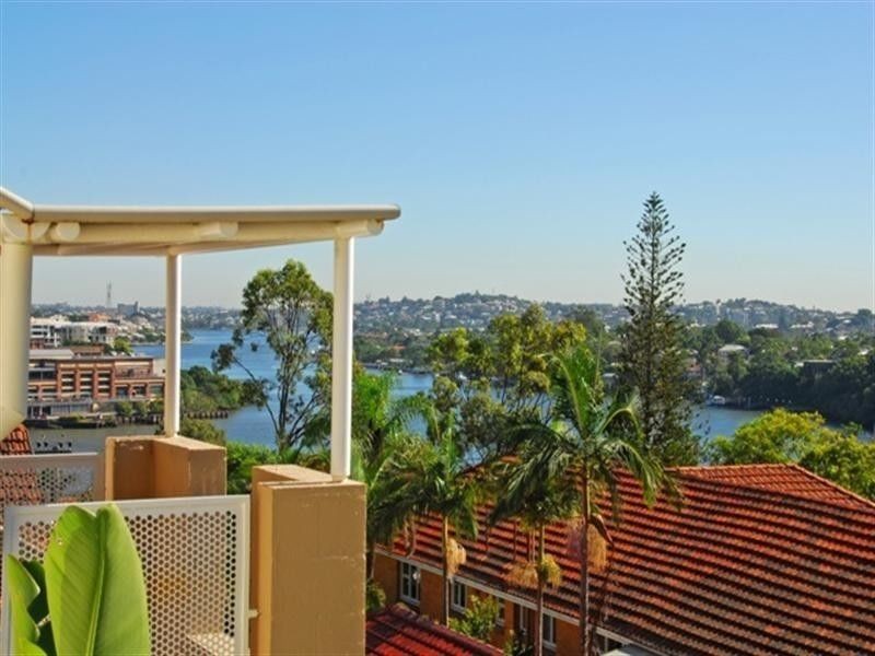 23/92-96 Norman Crescent, Norman Park QLD 4170