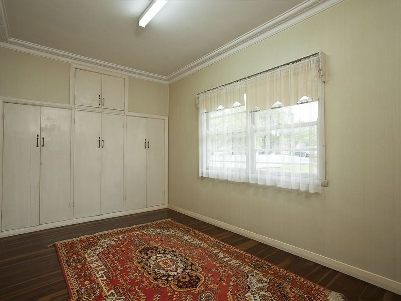 23 Marshall Avenue, Seven Hills QLD 4170