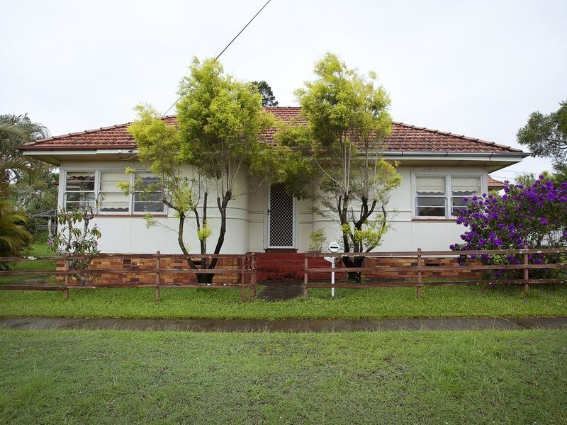 23 Marshall Avenue, Seven Hills QLD 4170