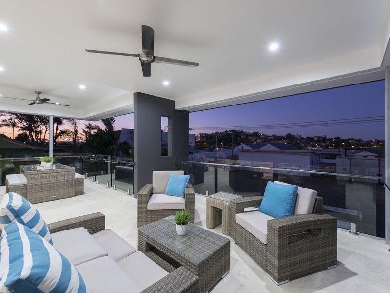 36 Byron Street, Bulimba QLD 4171