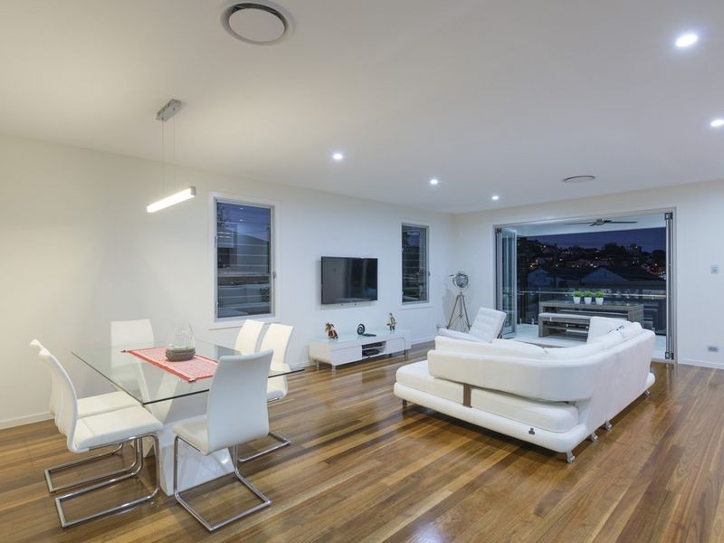 36 Byron Street, Bulimba QLD 4171