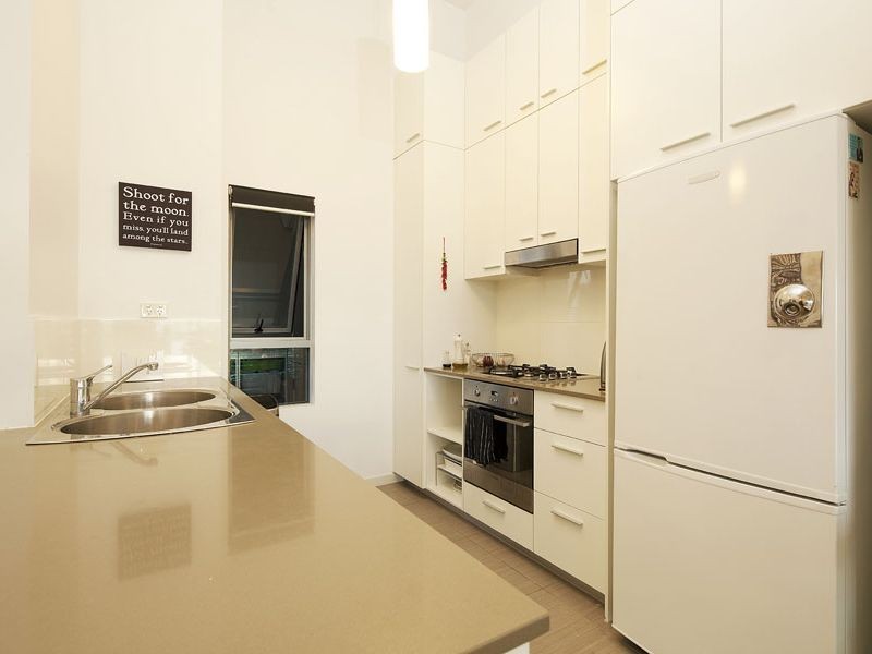 36/18 Riverbend Place, Bulimba QLD 4171