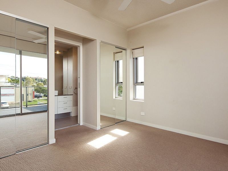 25/70 Love Street, Bulimba QLD 4171