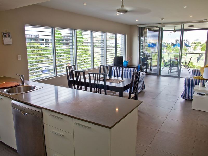 17/70 Love Street, Bulimba QLD 4171