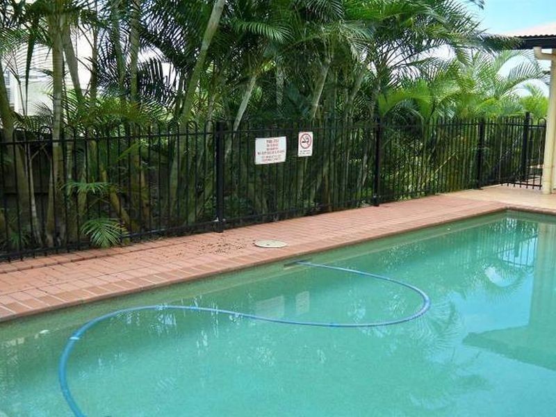 1/16 Norman Crescent, Norman Park QLD 4170