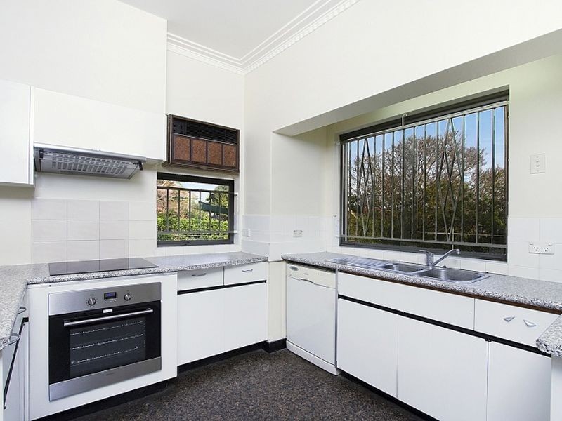 499 Old Cleveland Road, Camp Hill QLD 4152