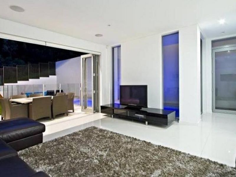 9 Myuna Street, Balmoral QLD 4171