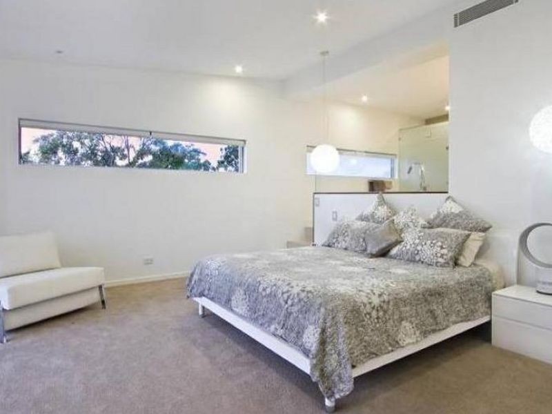 9 Myuna Street, Balmoral QLD 4171