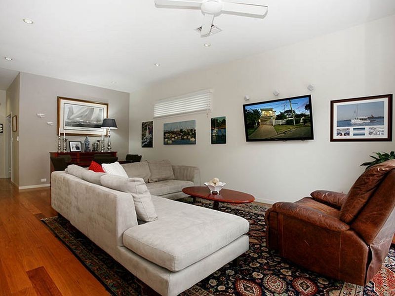 20 Thompson Street, Bulimba QLD 4171